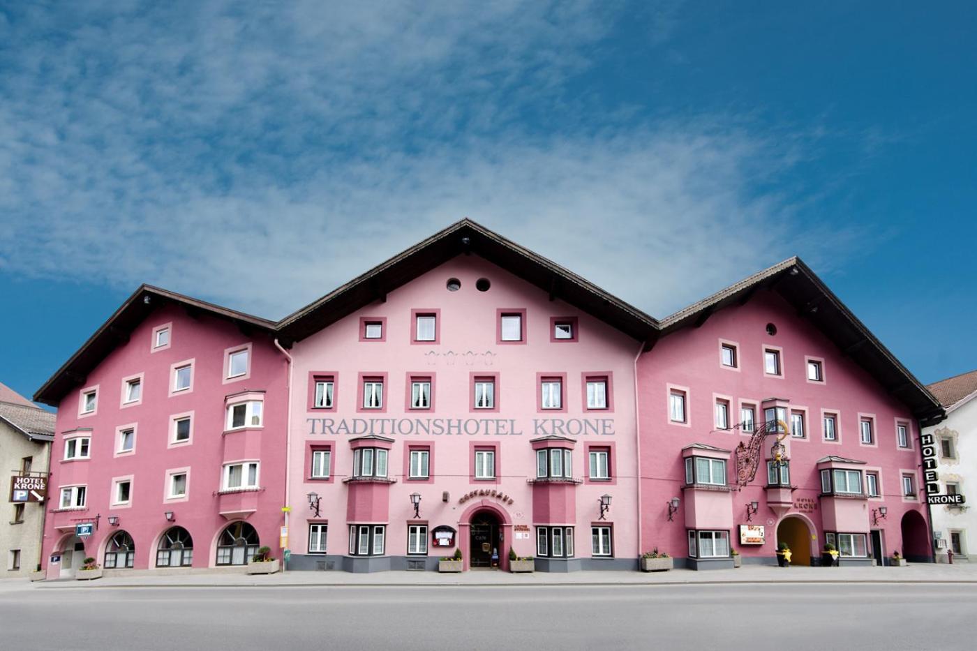 Hotel Krone Matrei am Brenner Exterior foto